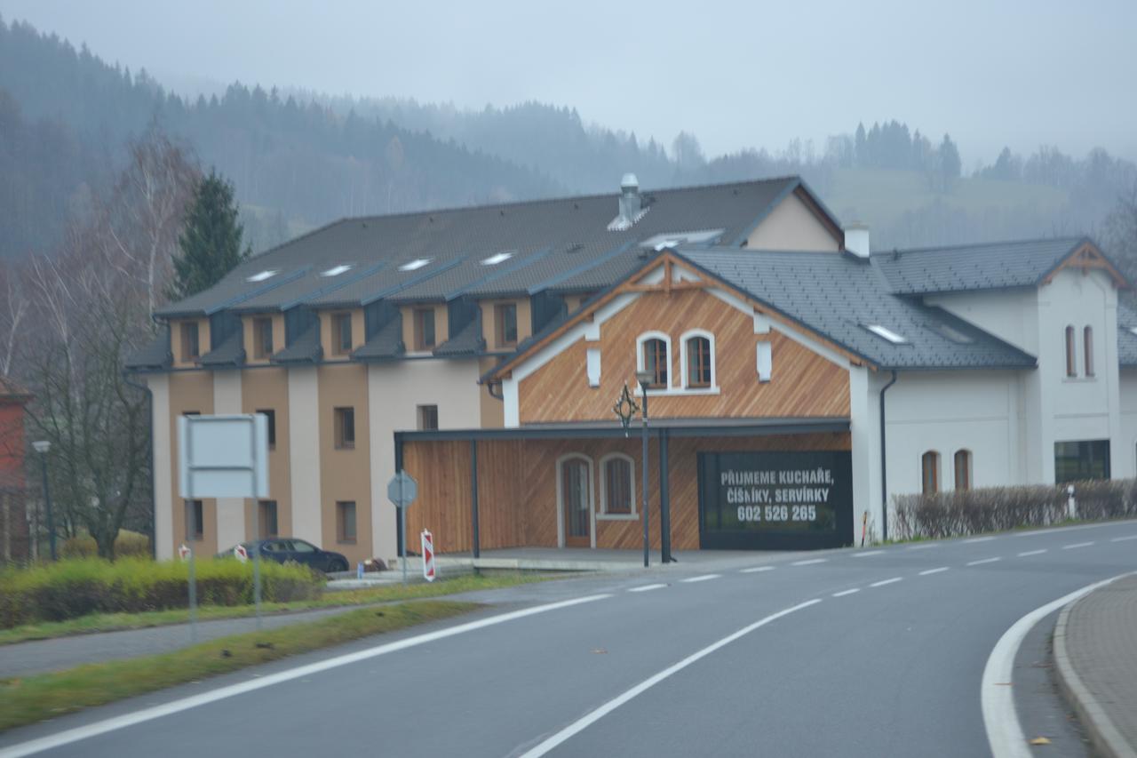 Apartmany Rysi Skala Loučná nad Desnou 外观 照片